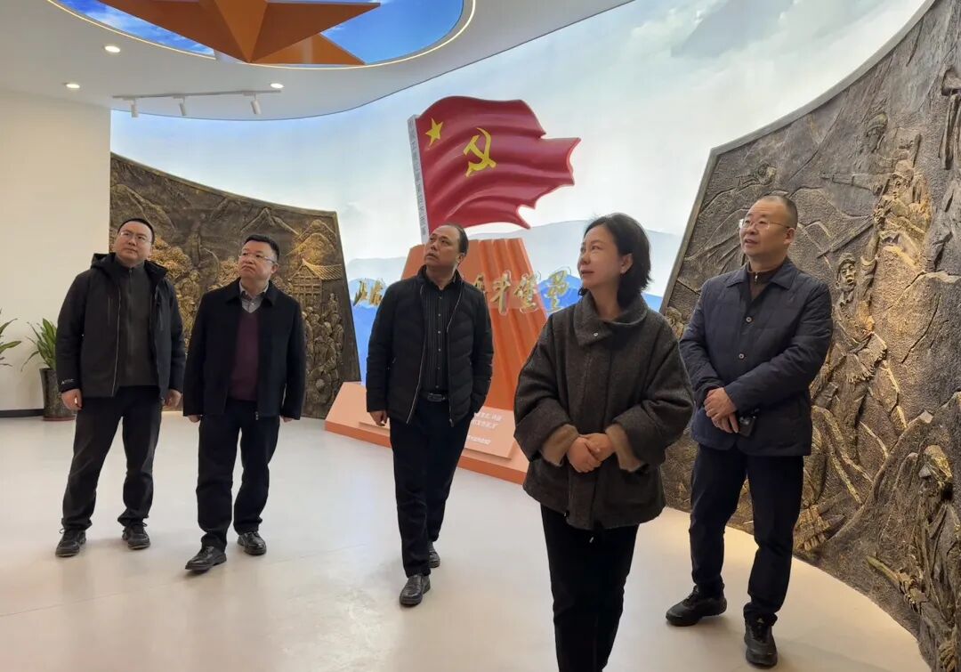 省beat365集团赴巴中市通江县调研托底性帮扶工作
